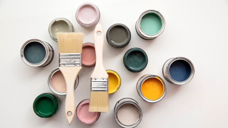 paint pots