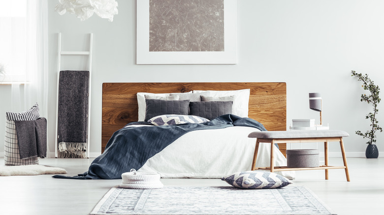 Blue and white bedroom decor