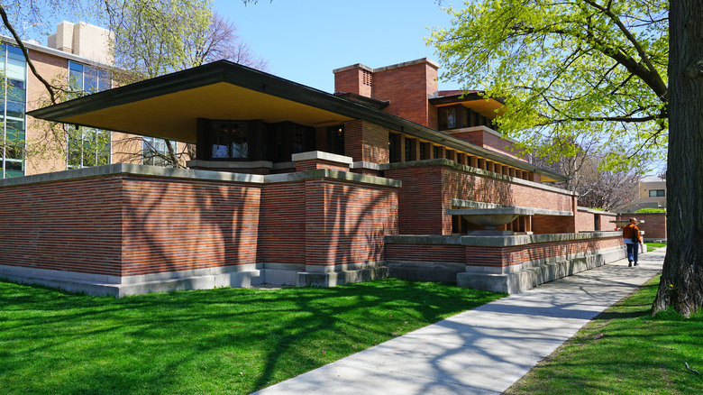 Frank Lloyd Wright prairie home 