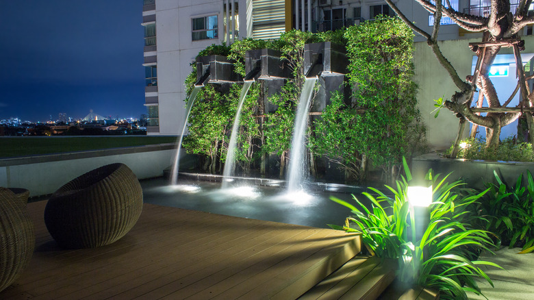 outdoor water fountain at night