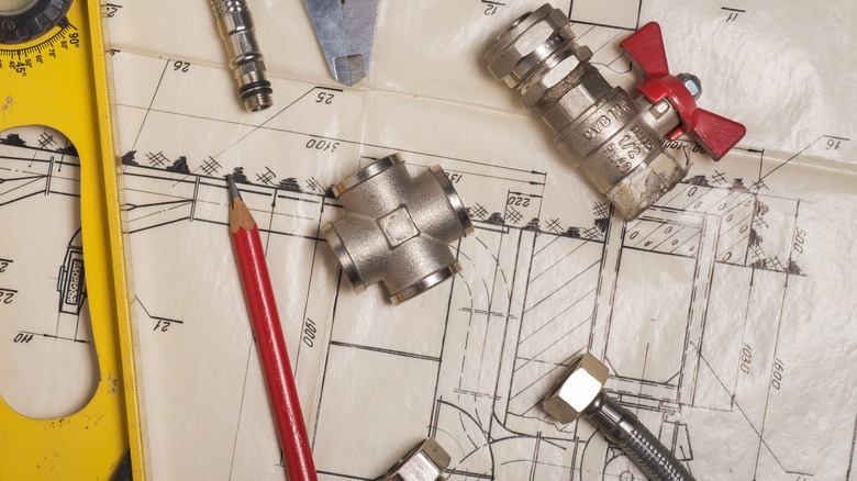 Plumbing pieces on construction plans