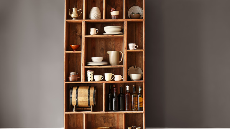 Doorless china cabinet