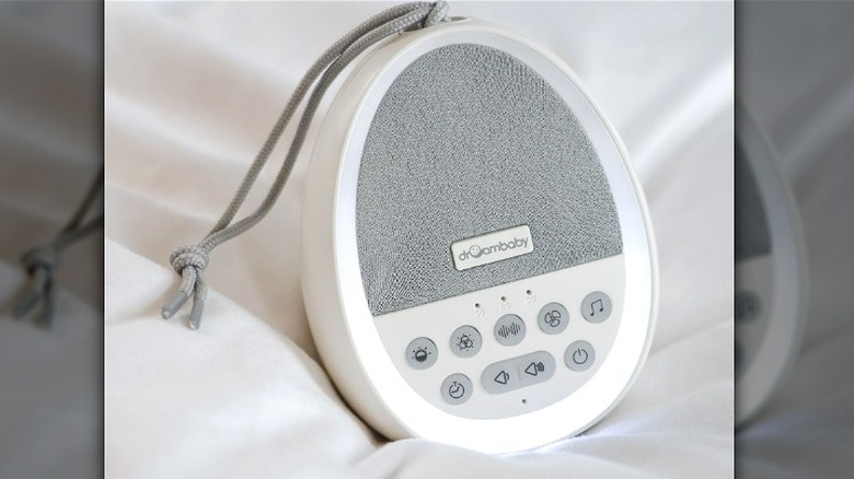 Portable white noise machine