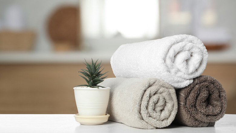 Rolled towels