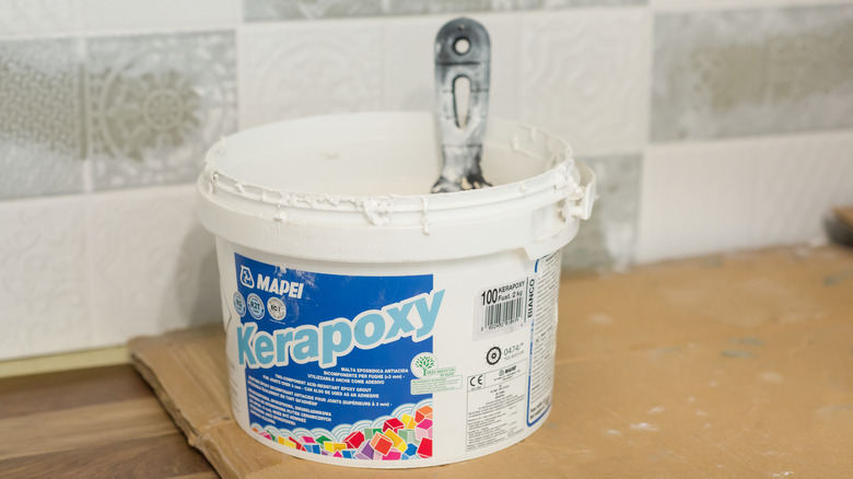 Epoxy putty