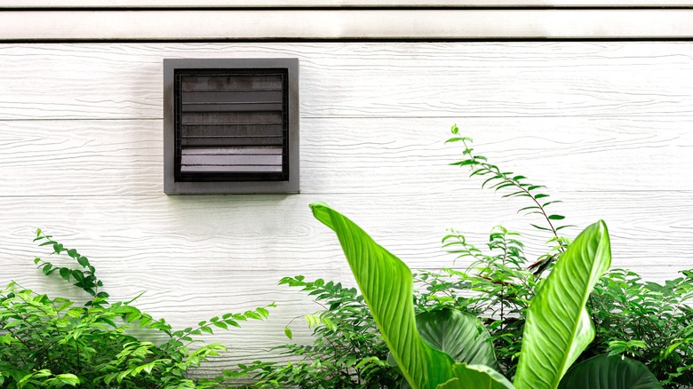 louvered dryer vent exhaust cover