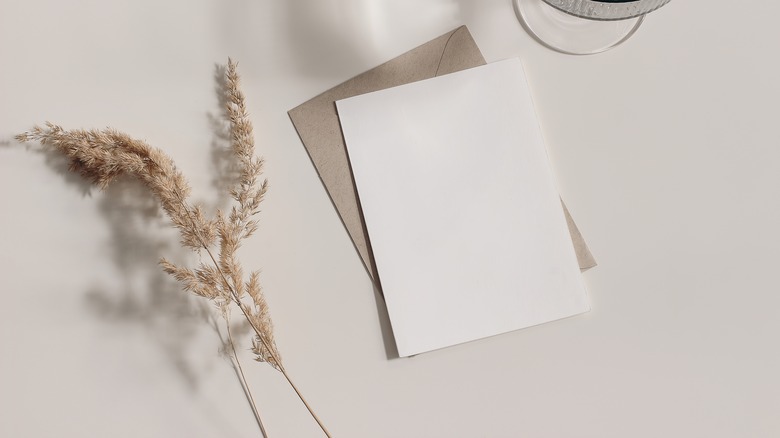 paper stationary with flower