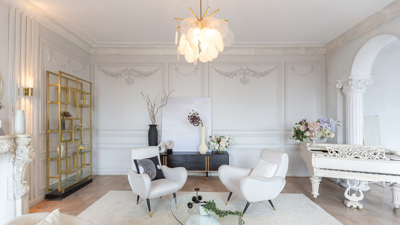 unique chandelier lighting white room