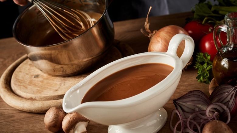 Brown sauce in gravy bowl