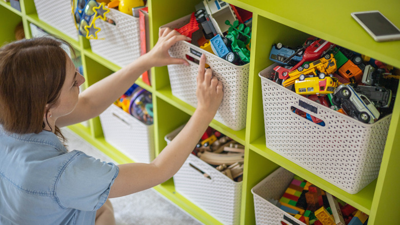 organizing toys 