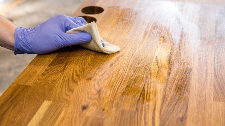 Cleaning and sealing butcher block 