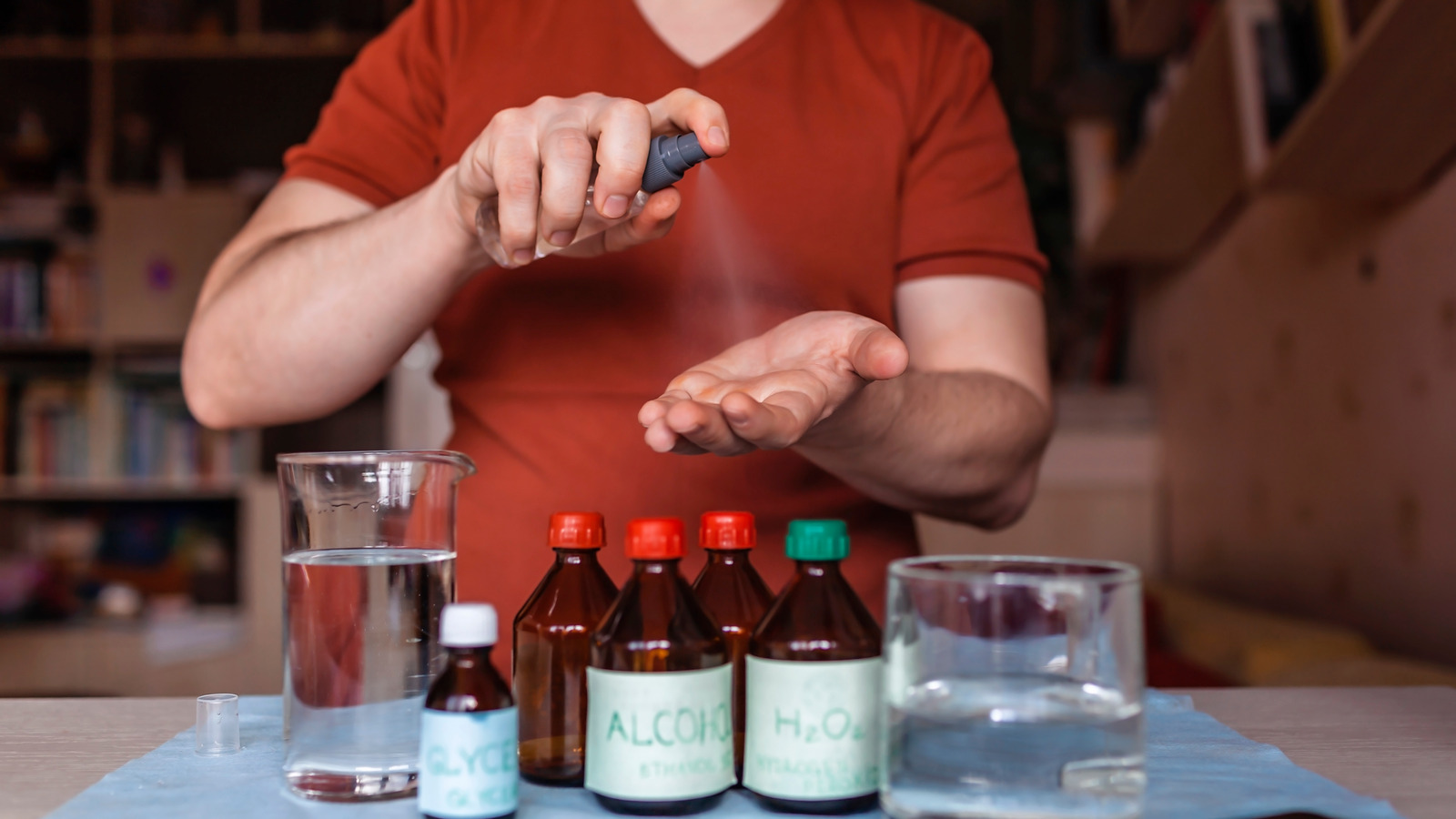 Hydrogen Peroxide Vs Rubbing Alcohol: Which Is Higher For Cleansing? – Area Digest