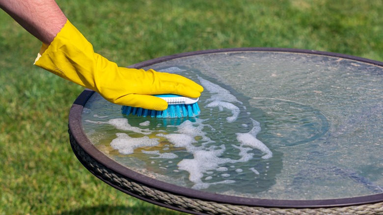 Dirty patio table