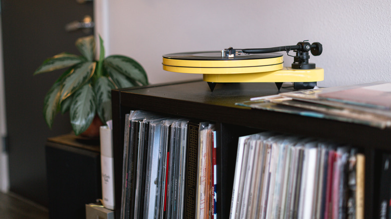 IKEA vinyl storage hacks - 7 ways to display your records