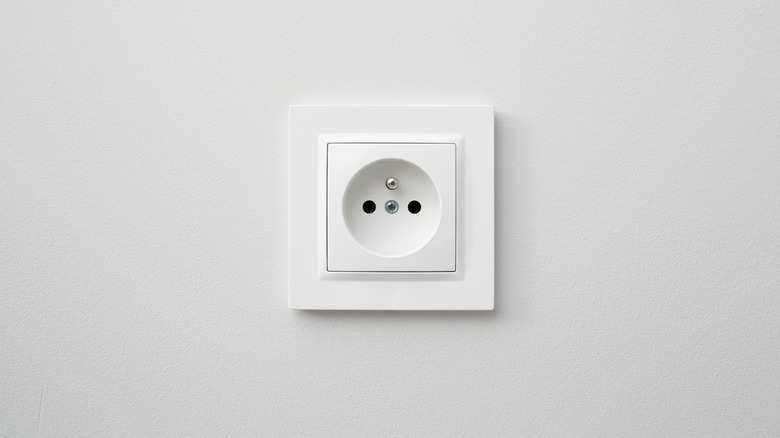 new looking electrical outlet 