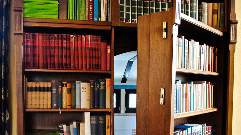 murphy door behind a bookcase 