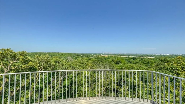 balcony views