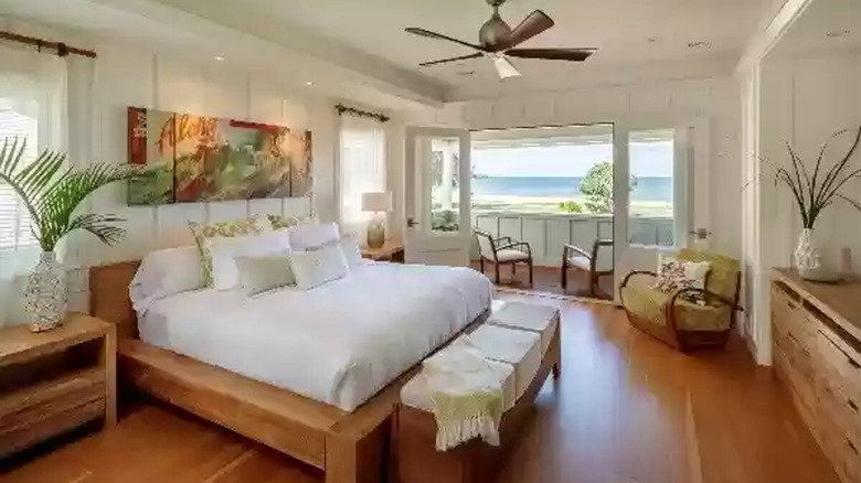 Bedroom of main Hawaiian home