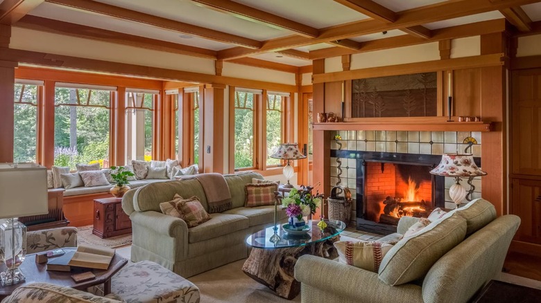 Living room with fireplace