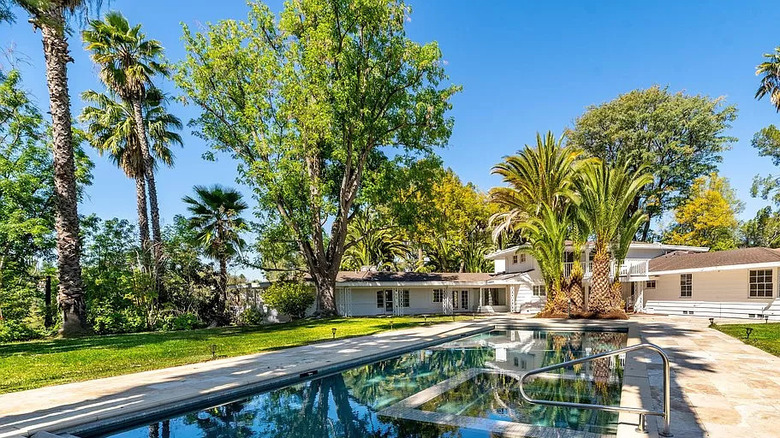 Zendaya ranch home and pool