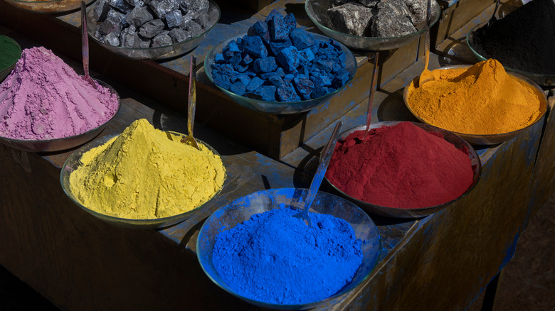 Colorful dye pigments