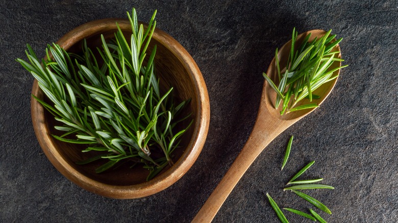 fresh rosemary sprigs