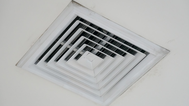 Ceiling vent