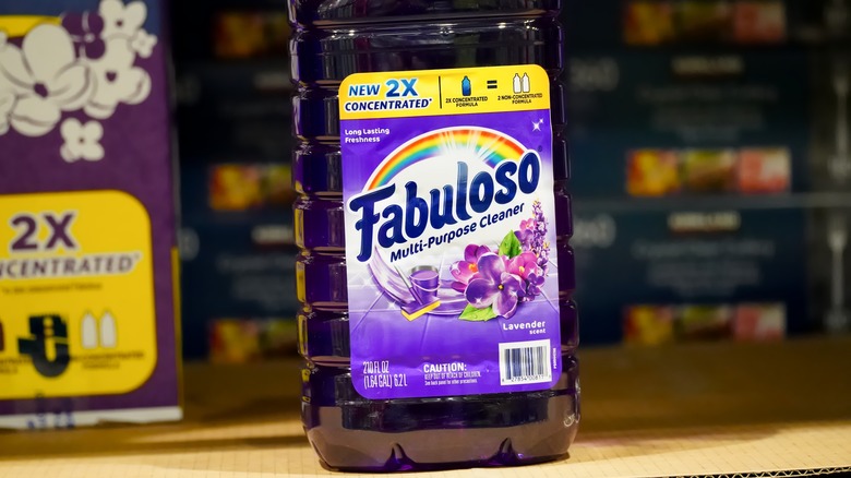 Fabuloso cleaner bottle