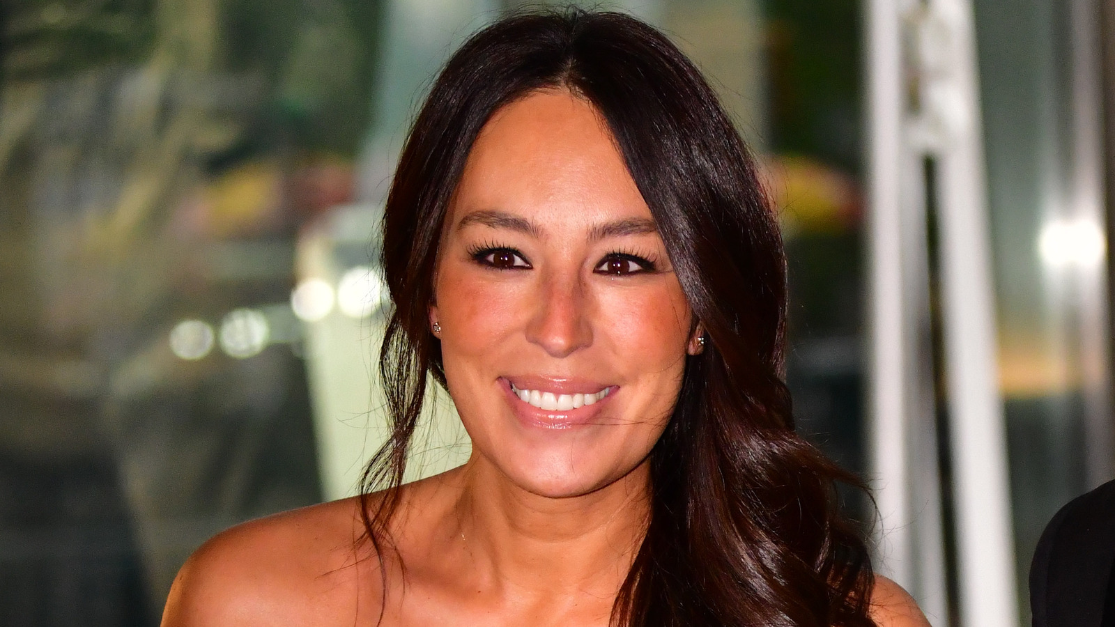 Joanna Gaines' Sleek Kitchen Design Idea Will Take Your Space From ...