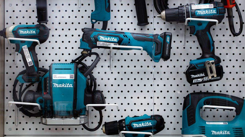 makita power tools hanging