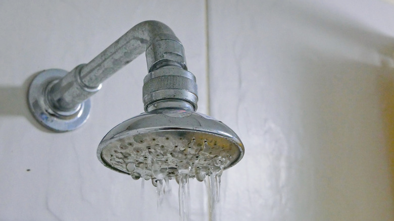 lower water pressure showerhead