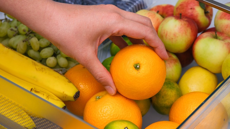 Crisper drawer in fridge