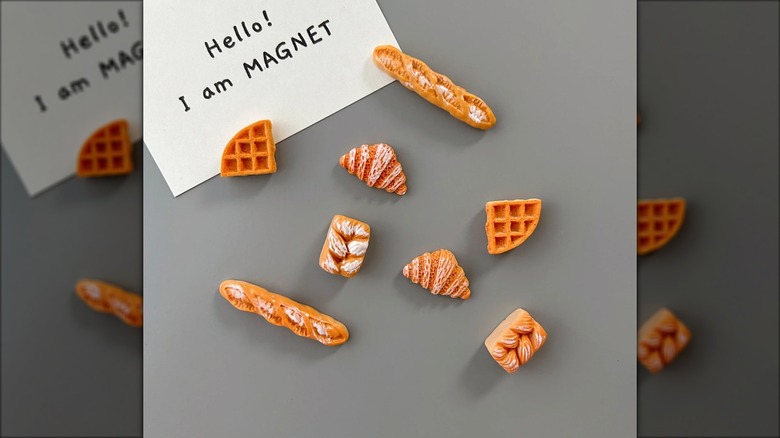 Small fridge magnets shaped like loaves of bread