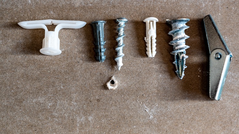 various types of wall anchors