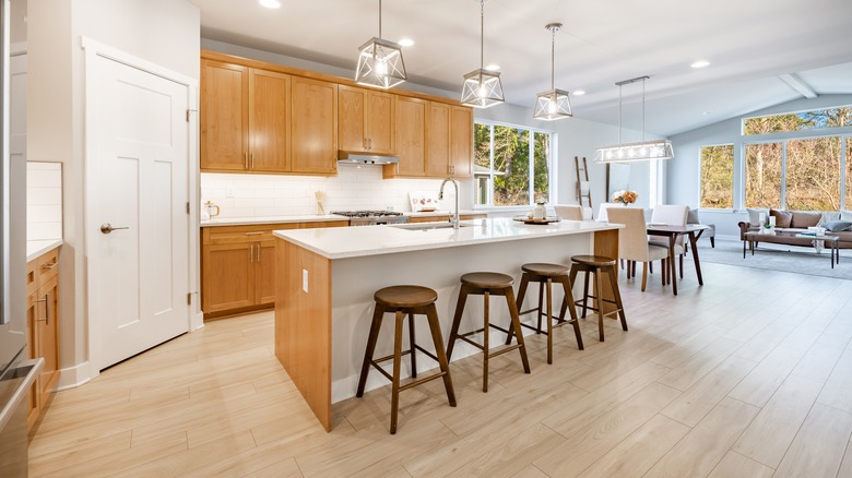 wooden stools at kitchen island