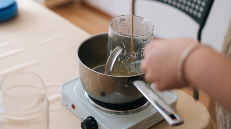 Double boiling parrafin wax