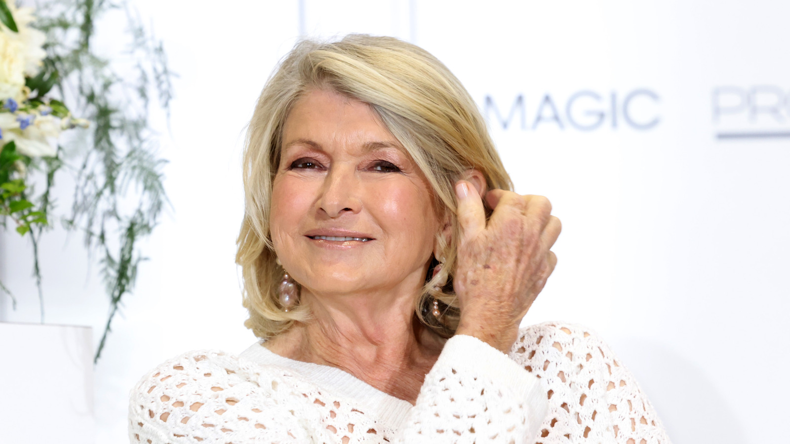 Martha Stewart Reveals Her Secret To Sparkling Clean Stainless Steel ...