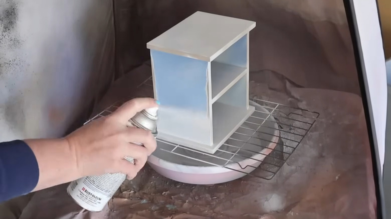 spraying an object on rotating contraption