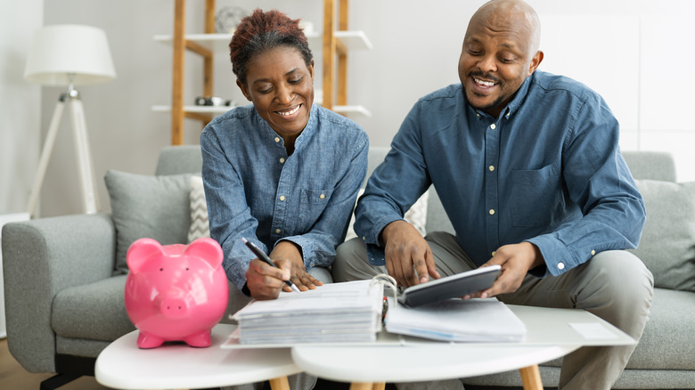 couple working on budget