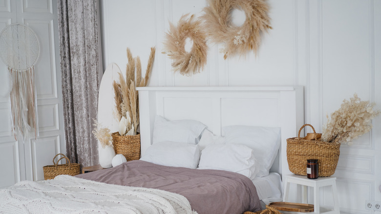 Bedroom with two pampas wreaths