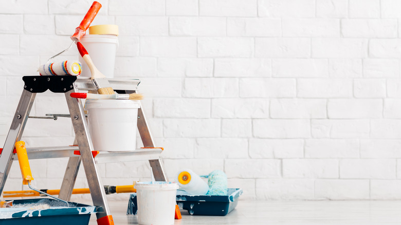 paint tools and white wall