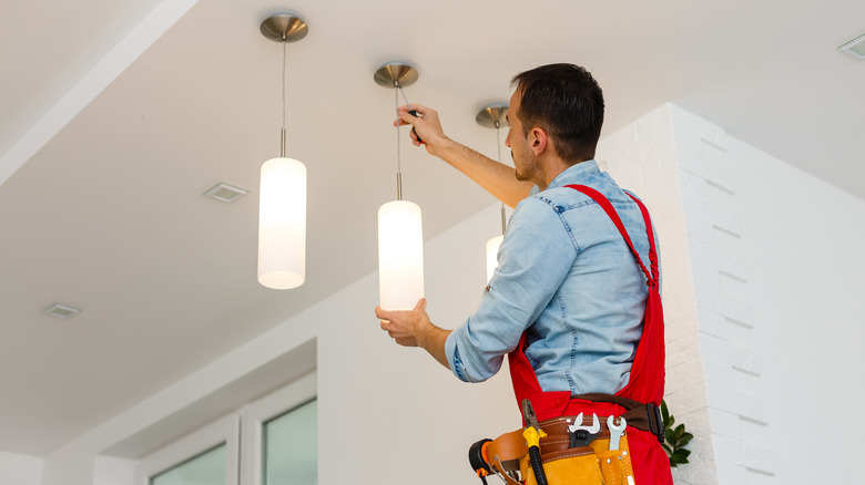 installing pendant lights in ceiling