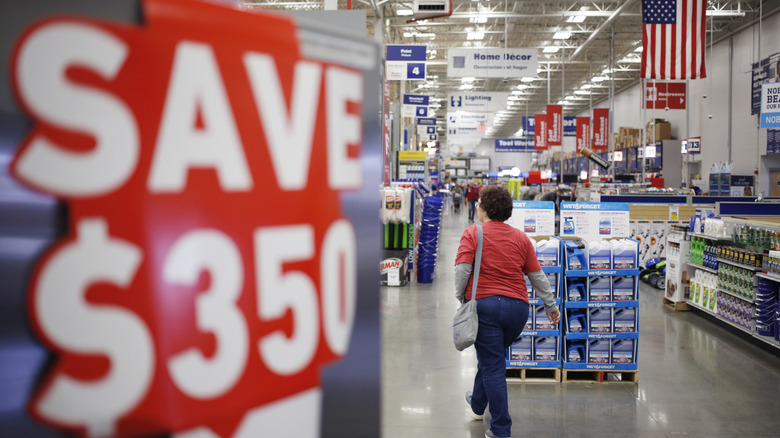 lowe's sale sign