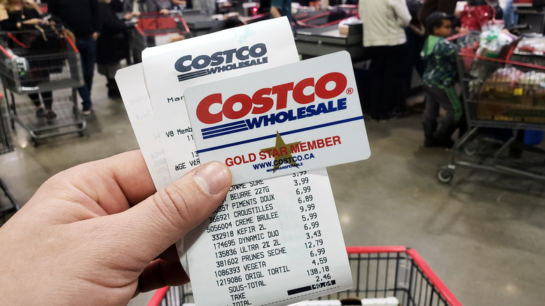 costco card and receipt 