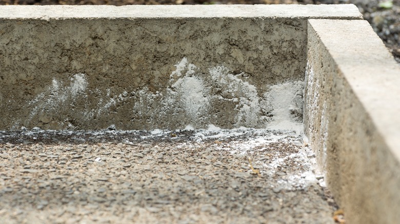 baking soda on tiles