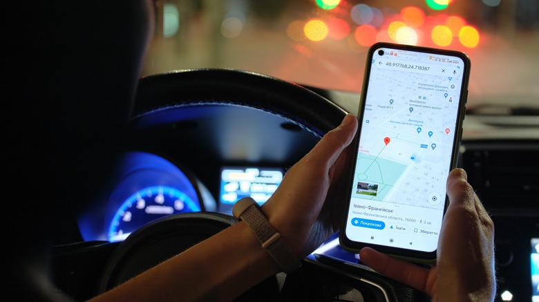 Driver's cellphone with Google maps