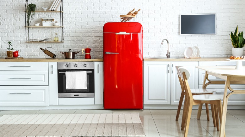 Mix And Match Your Colored Appliances The Right Way