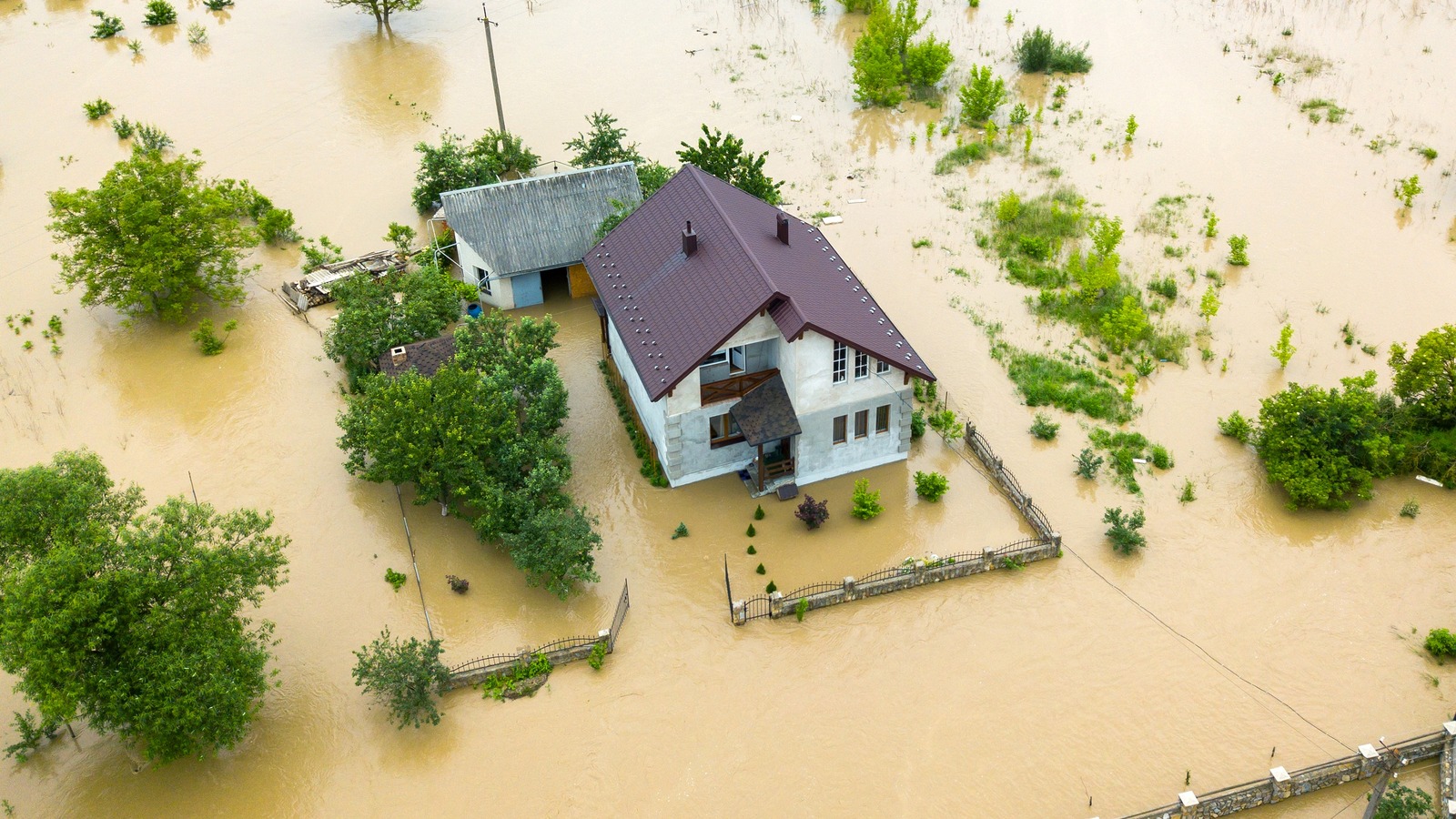 Mortgage Lenders Are Beginning To Take Climate Change Into Account ...