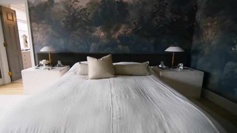 Nate Berkus' bedroom