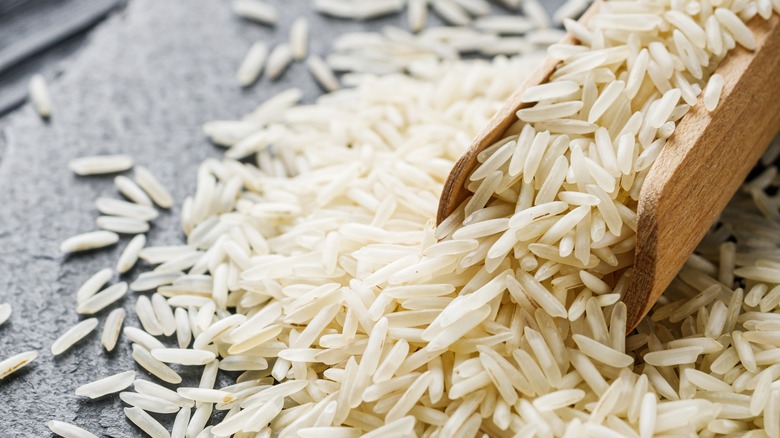 uncooked rice